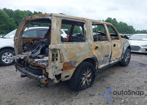 2017 Ford Expedition King Ranch z USA, uszkodzony, nr VIN 1FMJU1JT6HEA72516